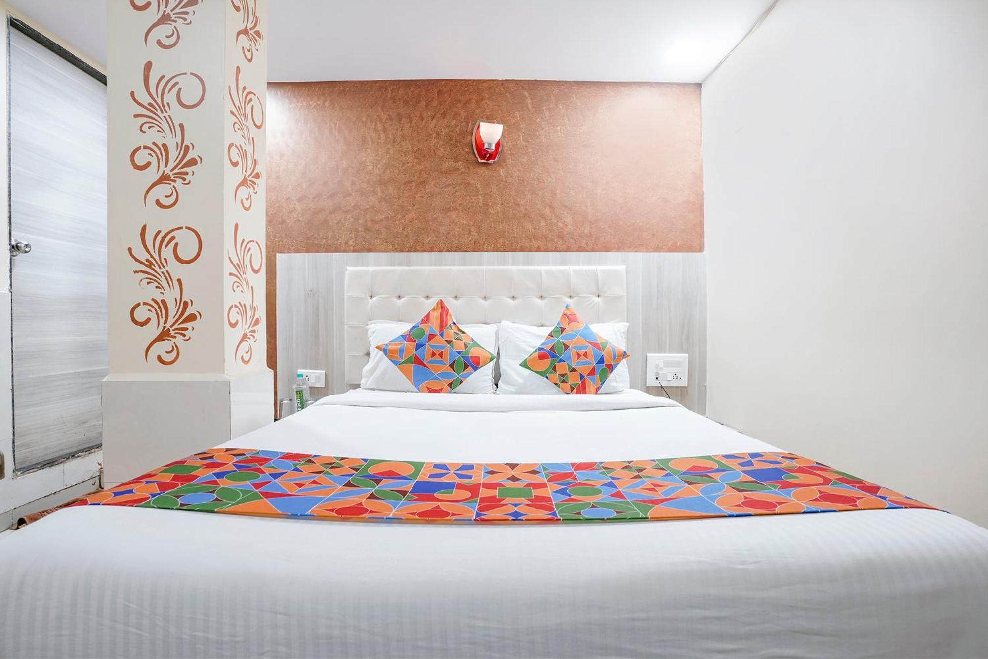 Hotel Fabexpress Sarah Gold - Nr Nesco Exhibition Center Bombaj Zewnętrze zdjęcie